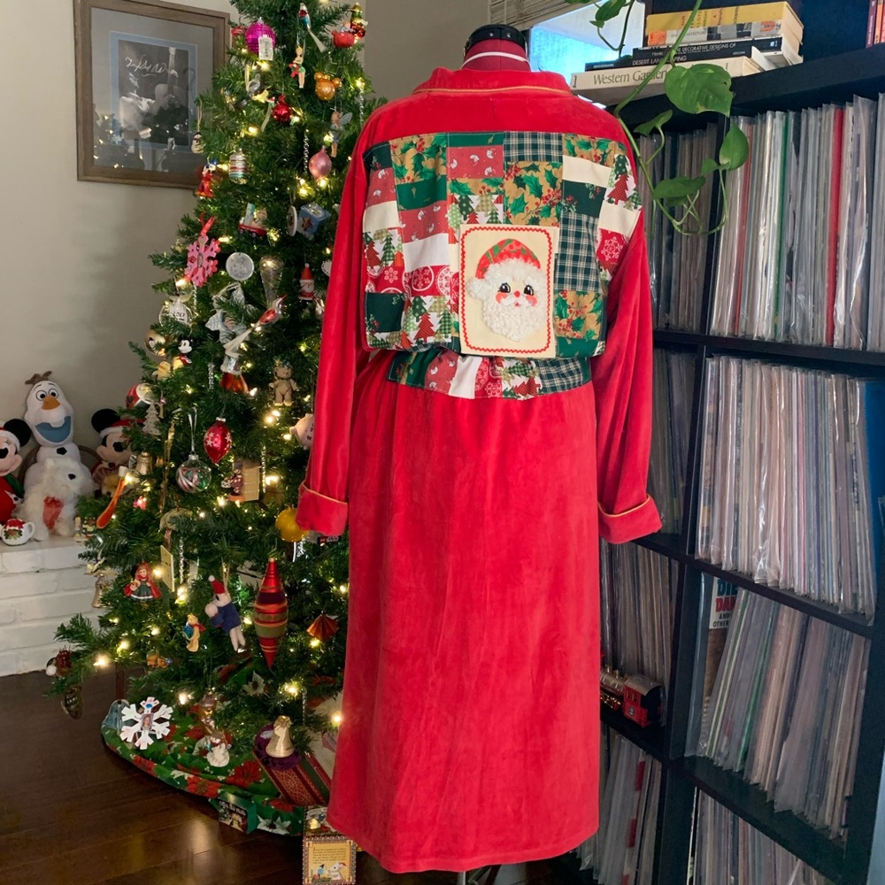 Cottage Christmas Santa Crewel Patchwork 80s - image 8